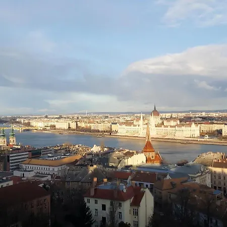 Lägenhet Ferjoe's Budapest