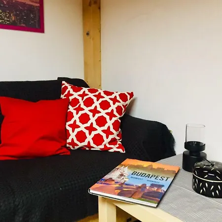 Apartament Ferjoe's *
